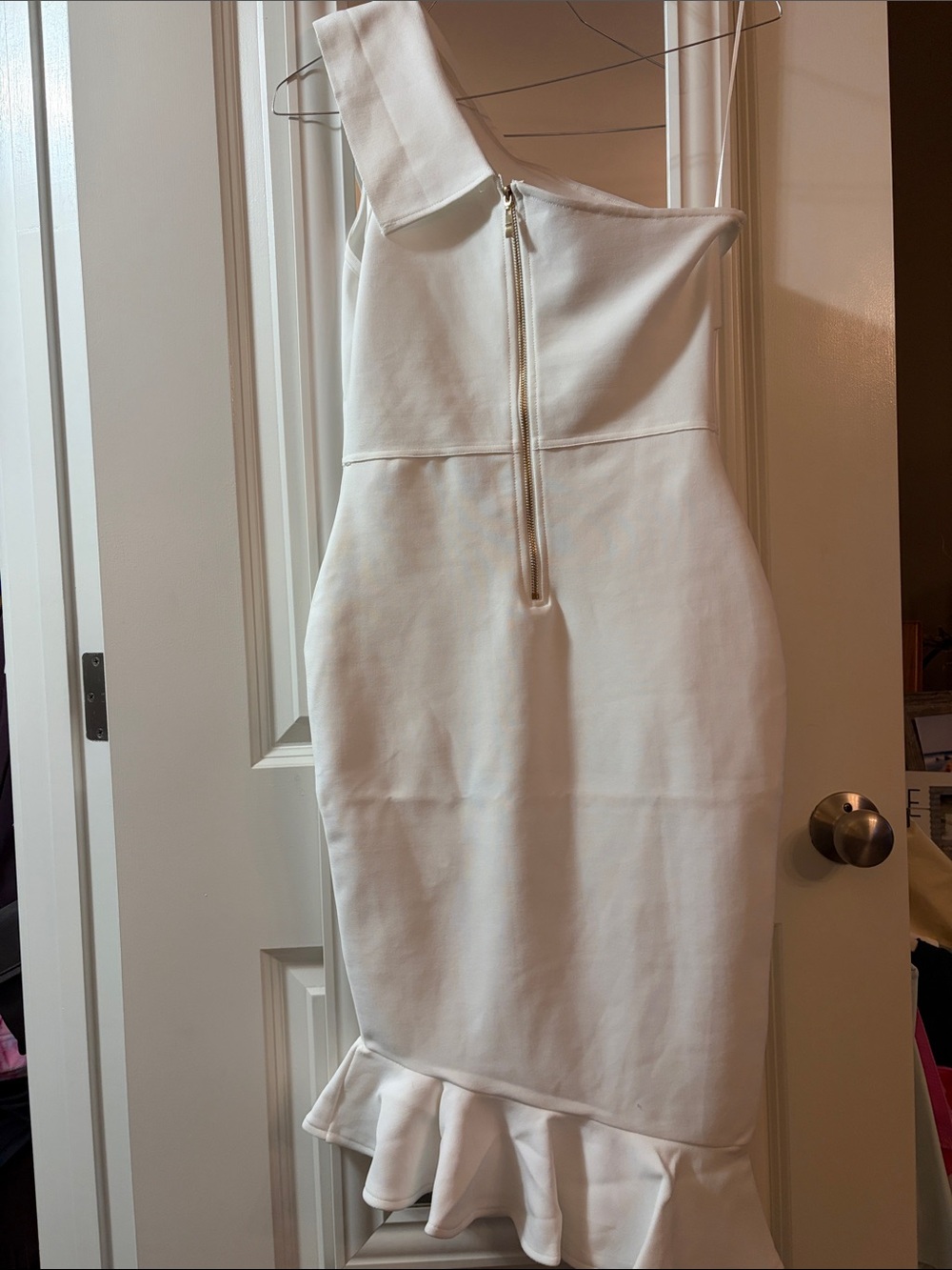 Chic One-Shoulder White Ruffle-Hem Dress - Picture 2 of 3